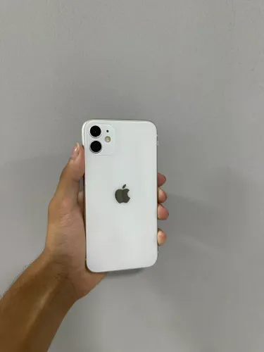 iPhone 11 64gb novinho 