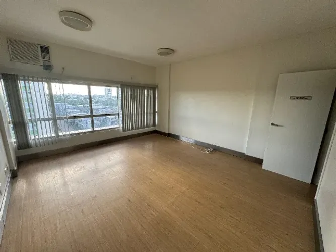 Empire Center - Sala Comercial