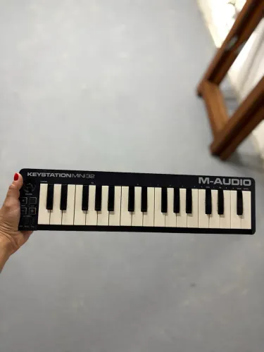Controlador MIDI M-Audio Keystation Mini 32 - Excelente Estado