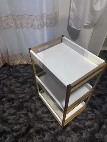 Carrinho/Estante Auxiliar com rodinhas para Salão de Beleza