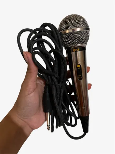 Microfone Com Fio.