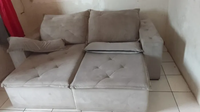 Sofá retrátil