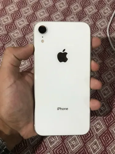 IPHONE XR 64 gb