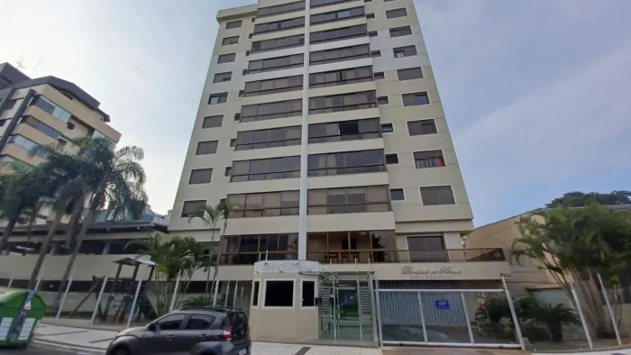 Excelente Cobertura com espaço gourmet e jacuzzi