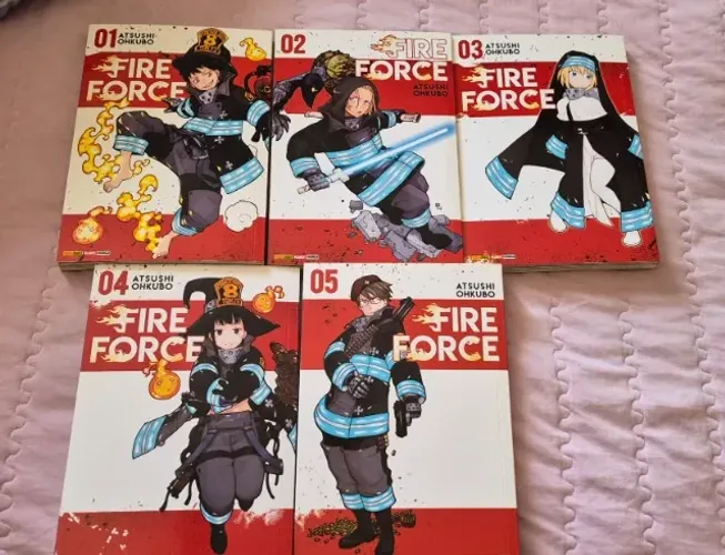 Venda/Vendo Mangá Fire Force 1 ao 5