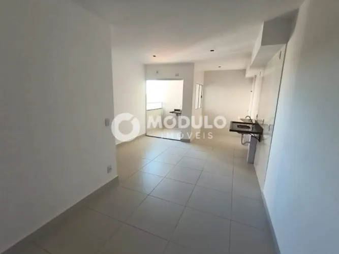 Apartamento disponível para locação no bairro Novo Mundo.