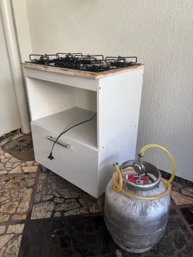 Fogão cooktop Atlas completo.