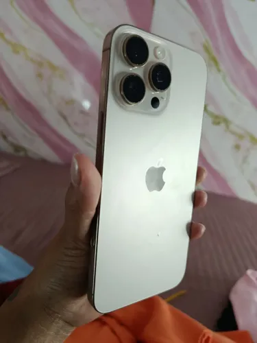 Vender iPhone 16 Pro Max