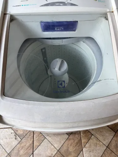 Máquina de lavar Electrolux 10kg