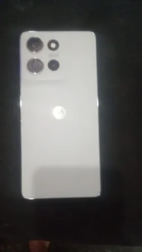 Celular como novo, contém cx e nota fiscal carregador turbo 33