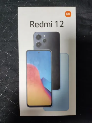 Celular Redmi 12 128GB (NOVO - Nunca usado)
