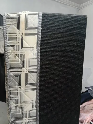 Cama de solteiro