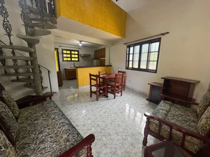Casa de Condomínio no Solemar R$ 260 mil