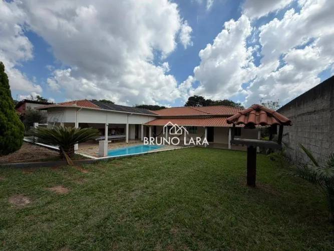 Casa à venda no bairro Vivendas Santa Mônica  Igarapé/MG