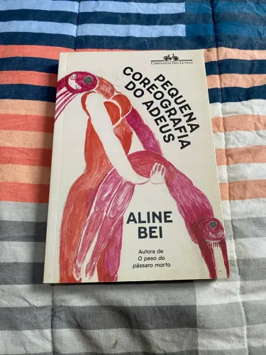 Livro A Pequena Coreografia do Adeus