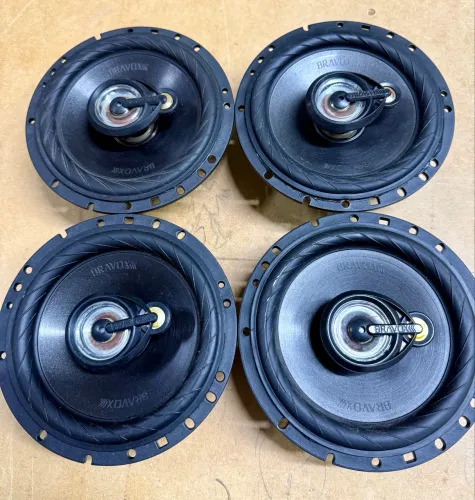 Auto falante Bravox 6'