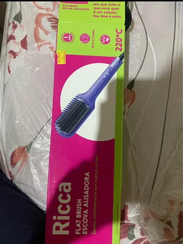 Vendo escova alisadora Ricca
