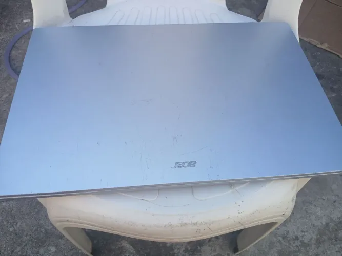 Vendo notebook Acer