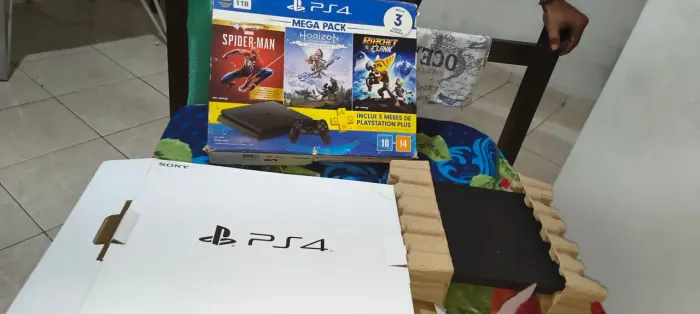 Play station 4 slim 1 tera