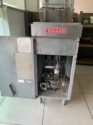 Fritadeira robalt vulcan a gás 18L