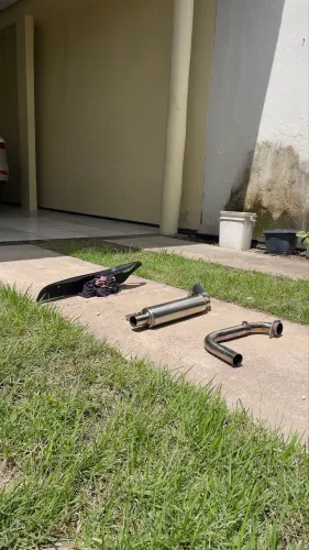 Vendo escapamento arashi para motos 250cc