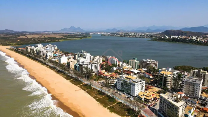 Cobertura com 4 dormitórios à venda, 204 m² por R$ 3.200.000,00 - Praia do Pecado - Macaé/