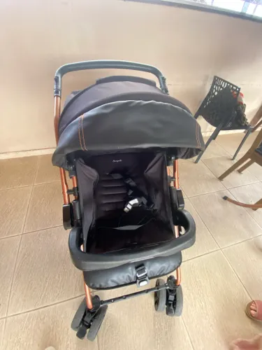 Carrinho de bebê burigotto