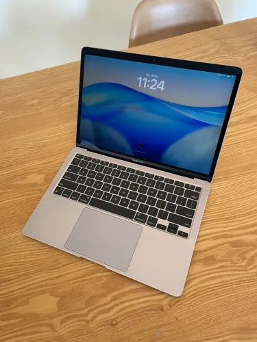 Macbook Air M1 8gb / 256 ssd