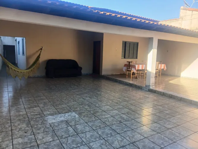Vendo casa bairro Jardim das Palmeiras