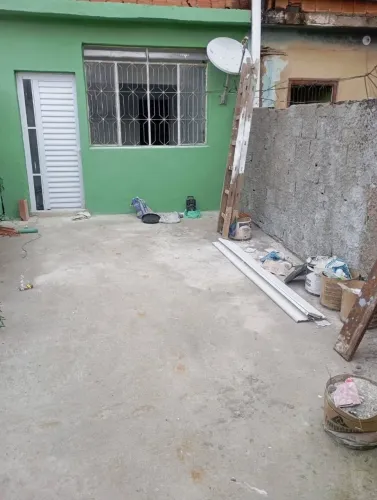 Alugo Casa 