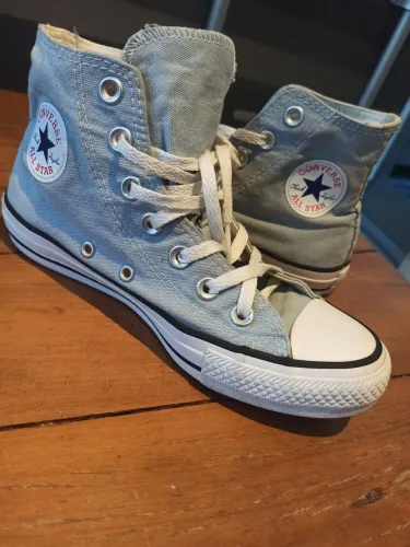 Tênis All Star Converse, original, faltando as palmilhas