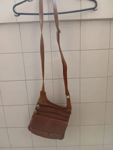Bolsa de couro marrom