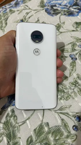 Moto g7 polar