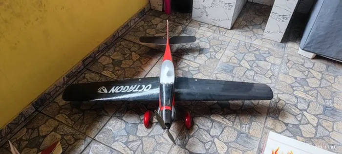 Aeromodelo Octagon 