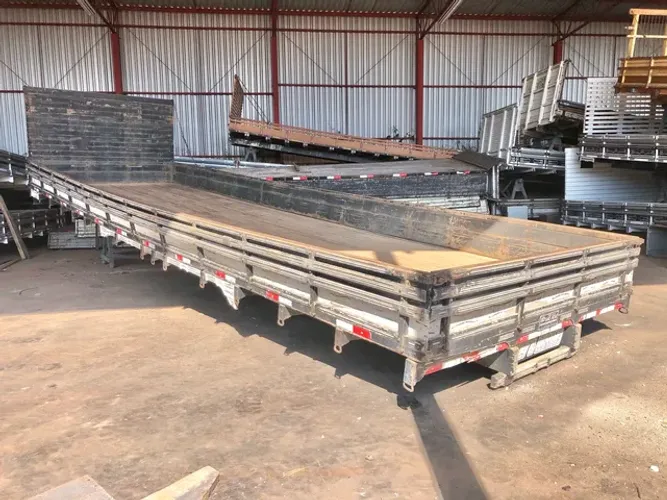 CARROCERIA MADEIRA 8,50