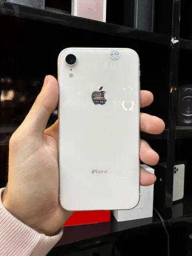 iPhone XR
