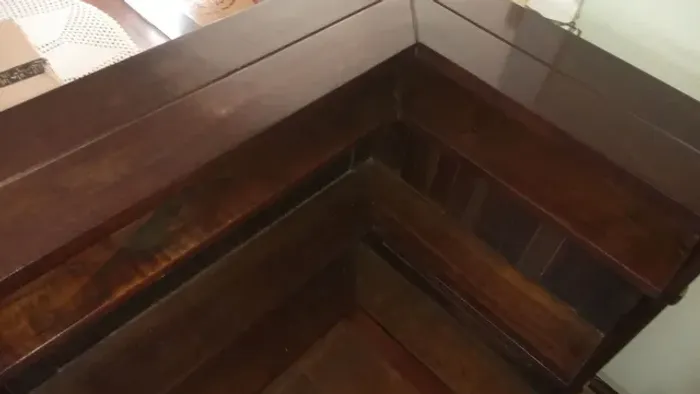 Bar imbuía maciça,antigo com 3 bancos