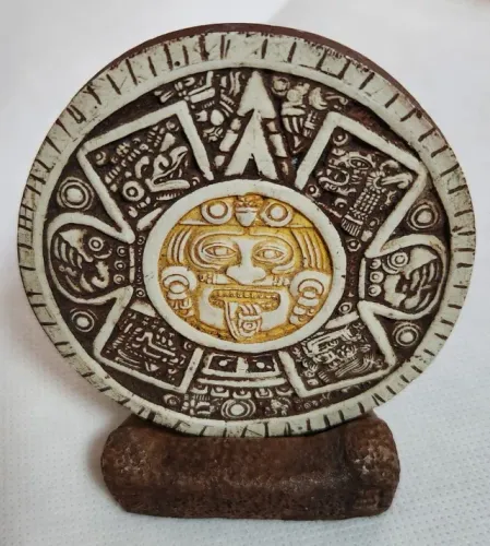 Placa Maia (Resina)
