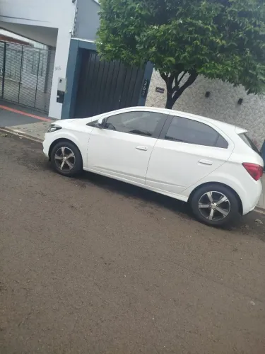 Chevrolet Onix Hatch LTZ 1.4 8V Flex Mec. 4P 2017