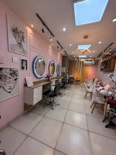 Vendo salão de beleza completo - Méier, pronto para trabalhar