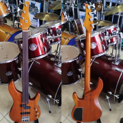 Baixo Fretles Luthier 