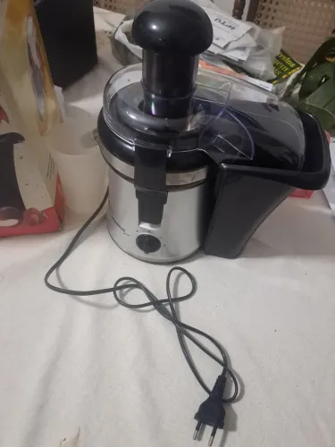 JUICER MONDIAL 300W SEMI NOVA