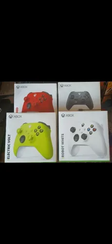 Controles Xbox Series - Electric Volt, Pulse Red, Robot White, Black