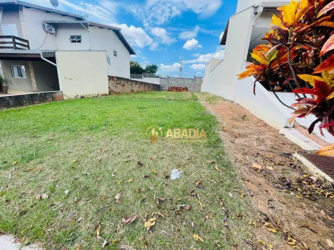 Terreno à venda no Condomínio Aurora Paulínia