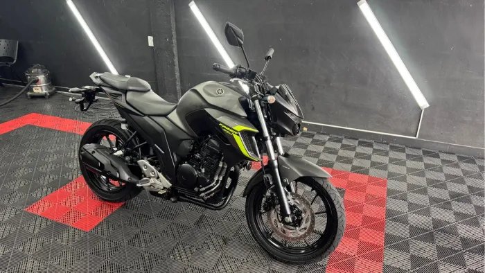 YAMAHA FZ25 2024 