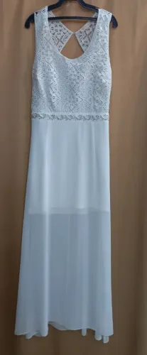 Vestido branco para réveillon, casamento ou cartório em perfeito estado