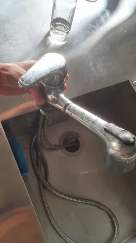 Torneira de Cozinha com Ducha misturador Deca premium inox