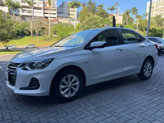 Chevrolet Onix Plus LT 1.0 12V TB Flex Aut. 4P 2022