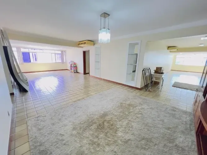 Apto, 360m², 3 suítes, 2 vgs no Ed. Cristo Rei