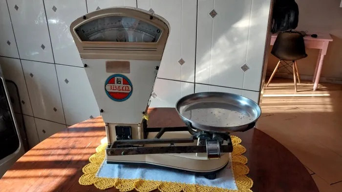 Balança Antiga IBEM